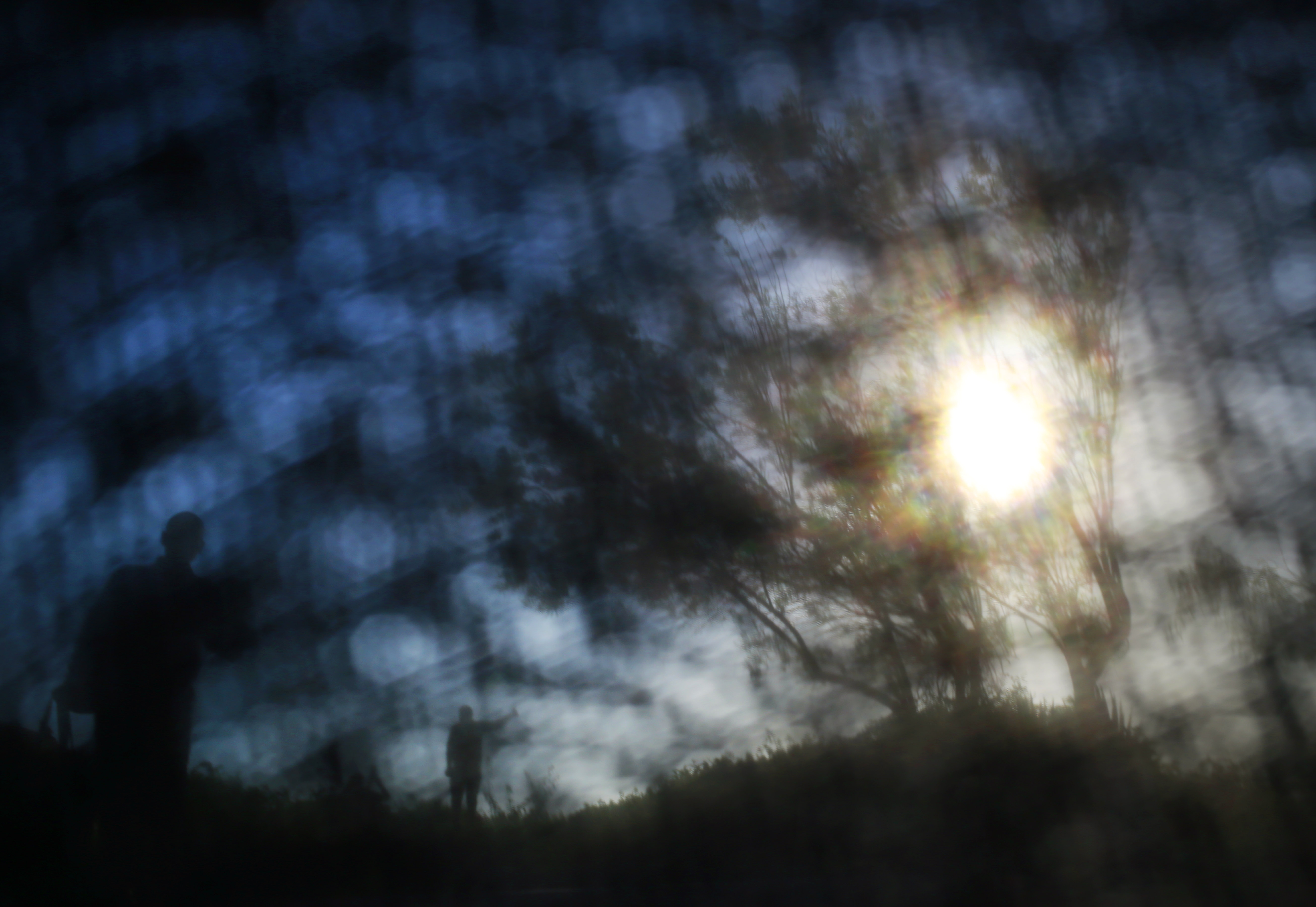 Φωτογραφίες: Η ζωή πίσω από ένα νικάμπ